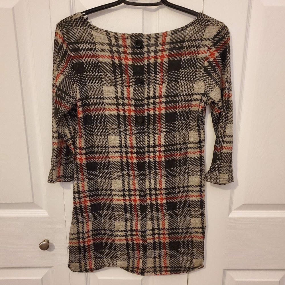 Long Shirt - Picture 2 of 2